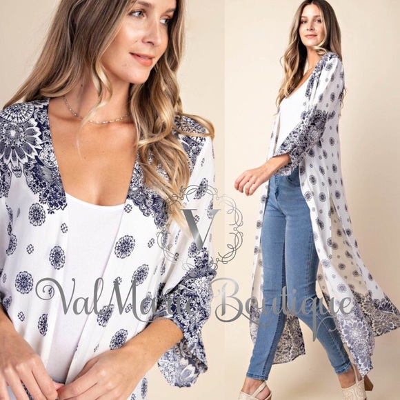 ValMarie Tops - LAST 1 SZ S- Navy white kimono cardigan